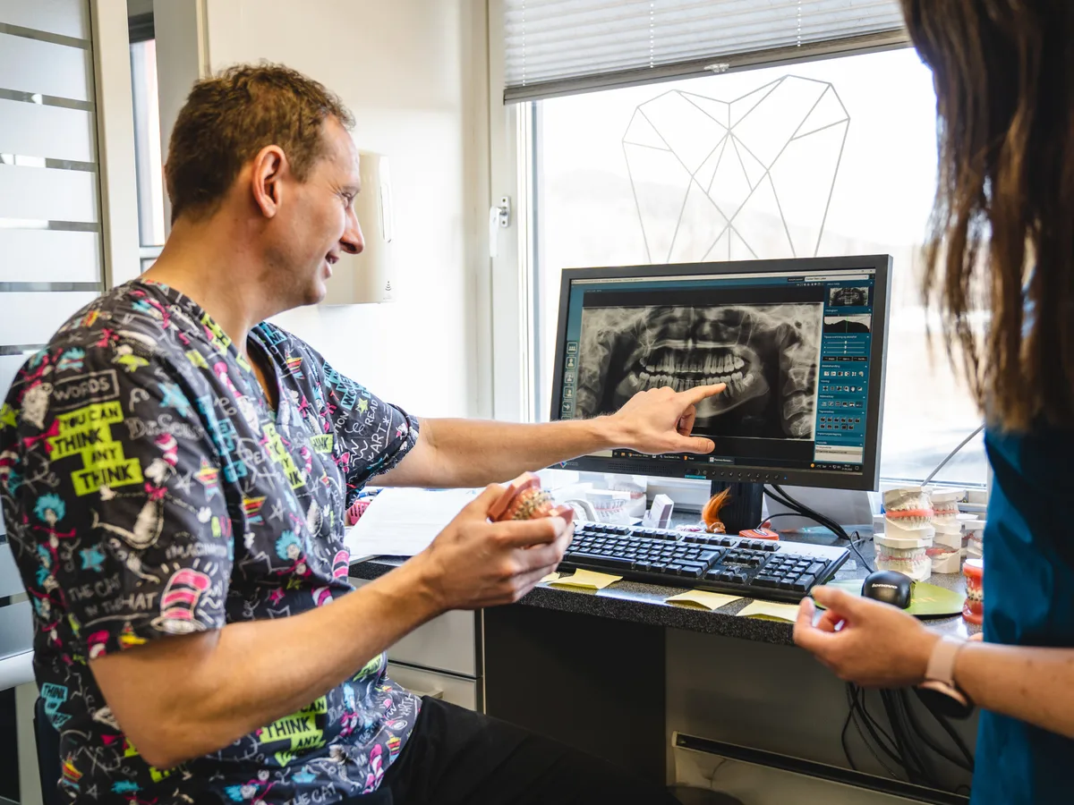 Tann- og kjeveklinikken — behandlingsrom